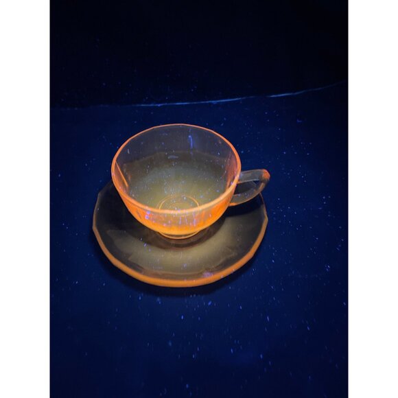 Vintage Amber Depression Glass Fostoria “Fairfax” Tea Cup & Saucer Set | circa 1 - Picture 3 of 9